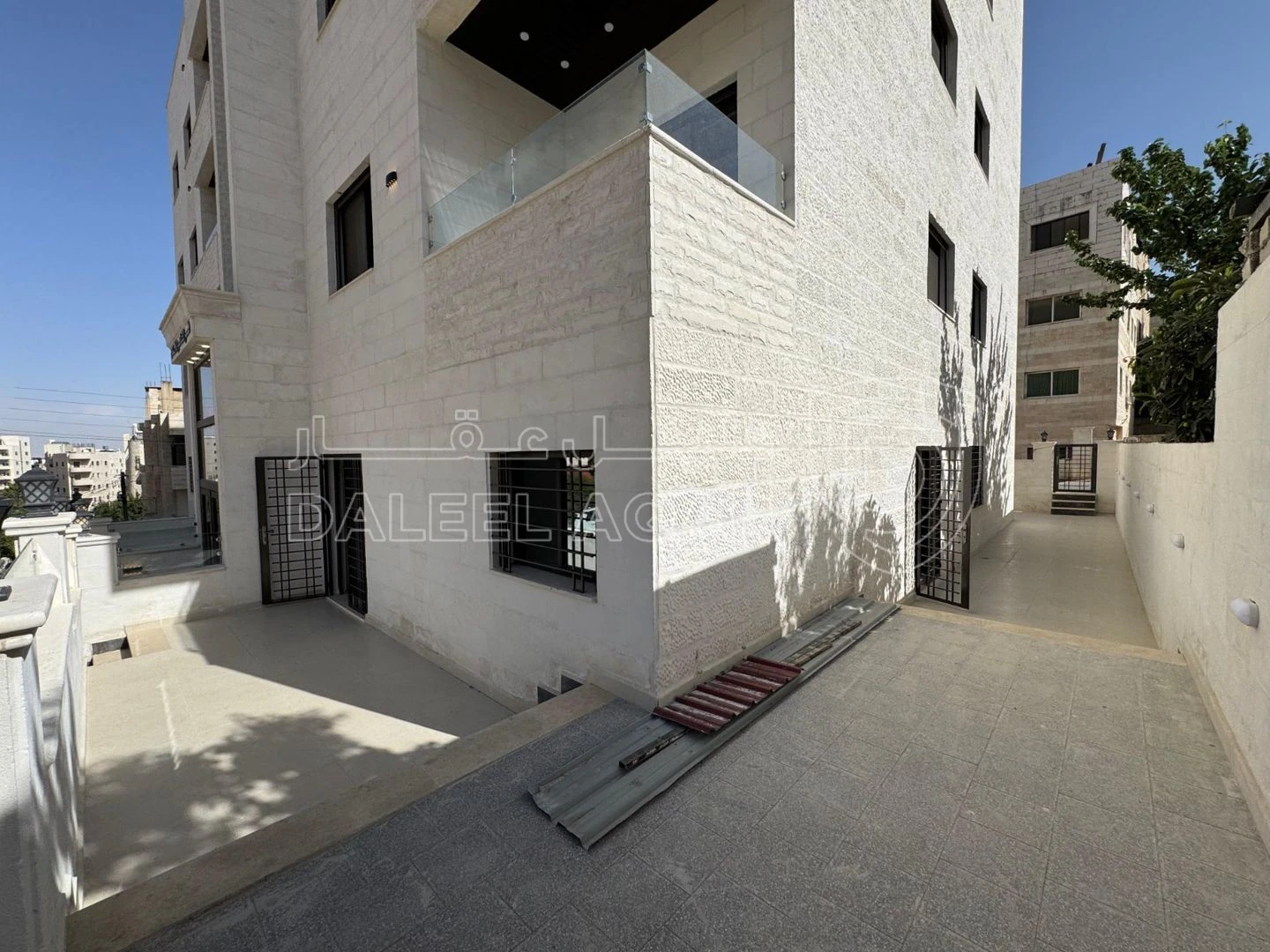 شقة في عمان - ابو نصير - 67,000 دأ - صورة 1